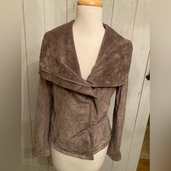 Blank NYC Faux Suede Taupe Zip Up Moto Jacket Women's Fold Up Collar size S - Picture 5 of 13